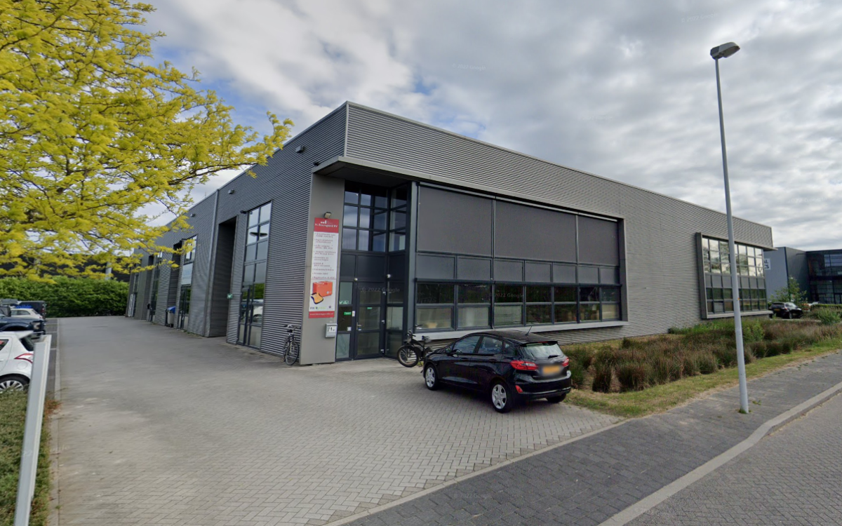 Apeldoorn, Laan van de maagd 13 & 15