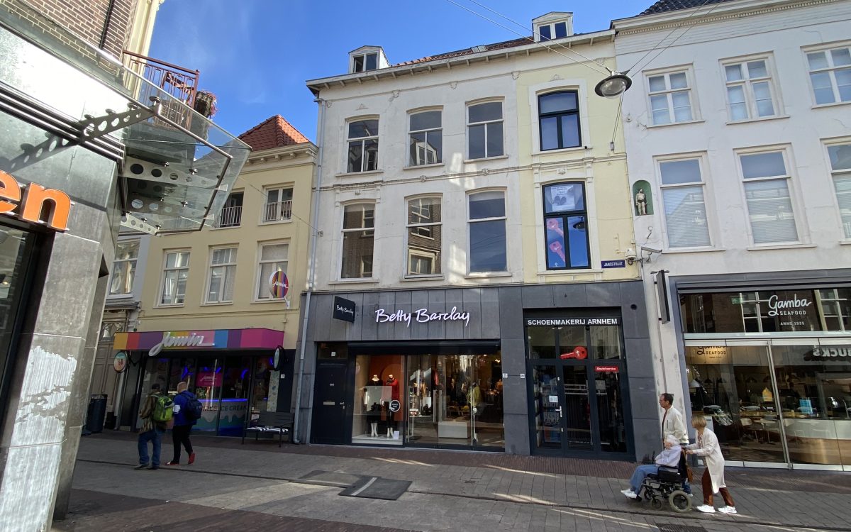 Arnhem, Jansstraat 23-25